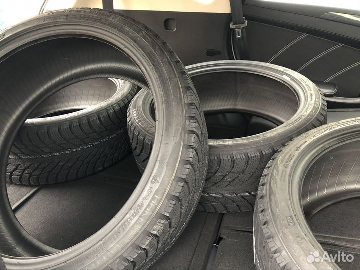 Nokian Tyres Hakkapeliitta R3 235/45 R18