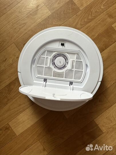 Робот пылесос