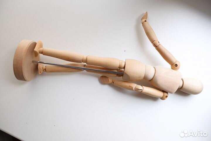 Манекен художественный