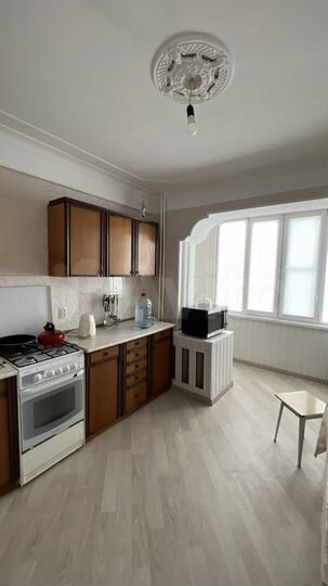 3-к. квартира, 60 м², 8/9 эт.