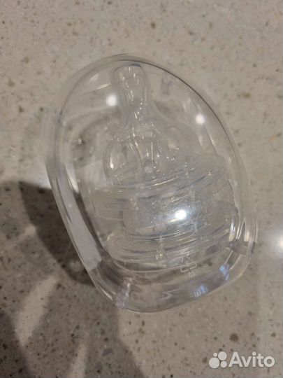 Две новые соски для бутылочек Phillips Avent