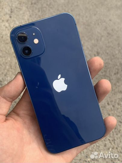 iPhone 12, 64 ГБ