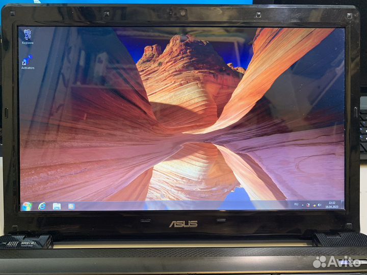 Asus Intel Core I3/4GGB Ram/500 GGB HDD