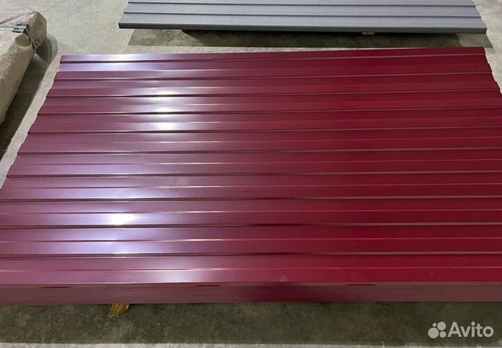 Профлист для забора С8 Ral 3005 (0.5) пф3638