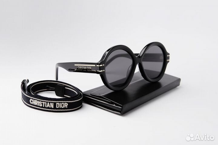 Солнцезащитные очки женские Dior