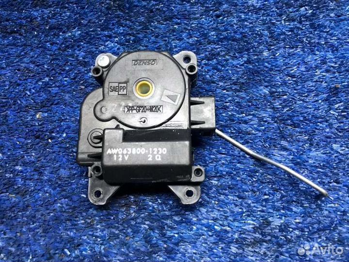 Моторчик заслонки печки Honda Pilot 2