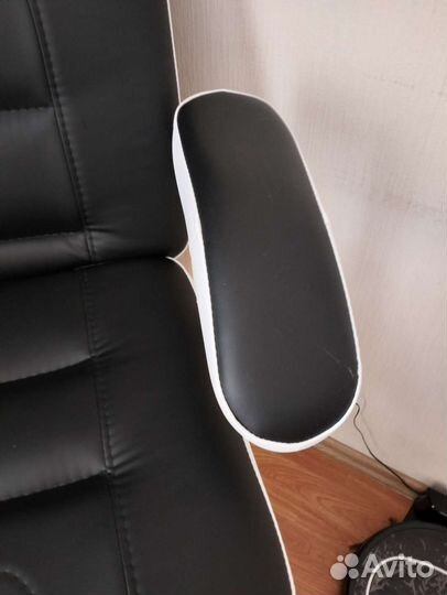 Педикюрное кресло