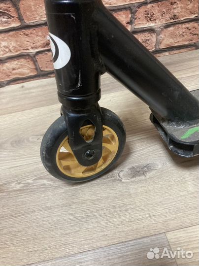 Трюковый самокат профессиональный