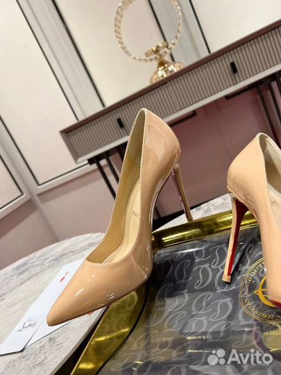 Женская Туфли Christian Louboutin kite