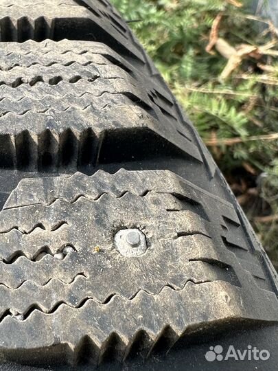 Bridgestone Ice Cruiser 7000S 235/65 R17 108T