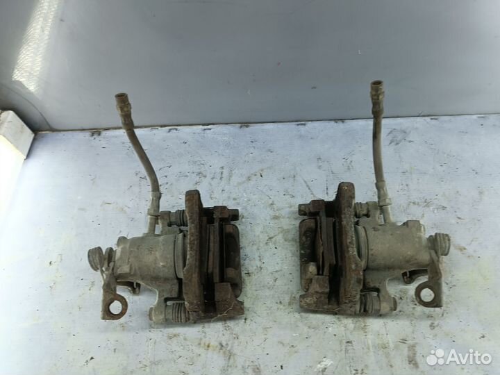 Суппорт задний Volkswagen Sharan