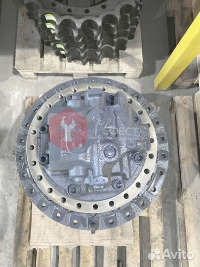 Бортовой редуктор Komatsu PC450LC-6Z