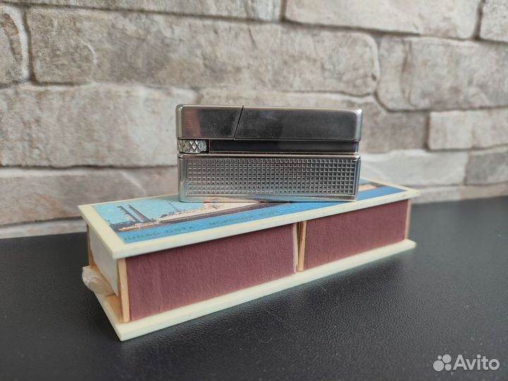 Советская зажигалка Ленэмальер