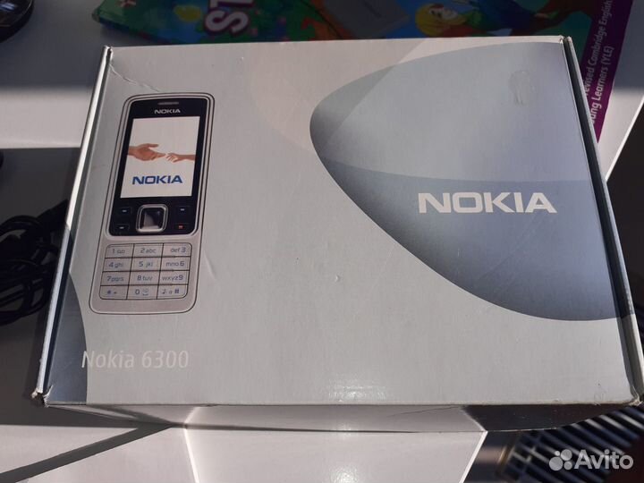 Коробка от телефона