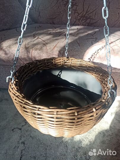 Кашпо подвесное