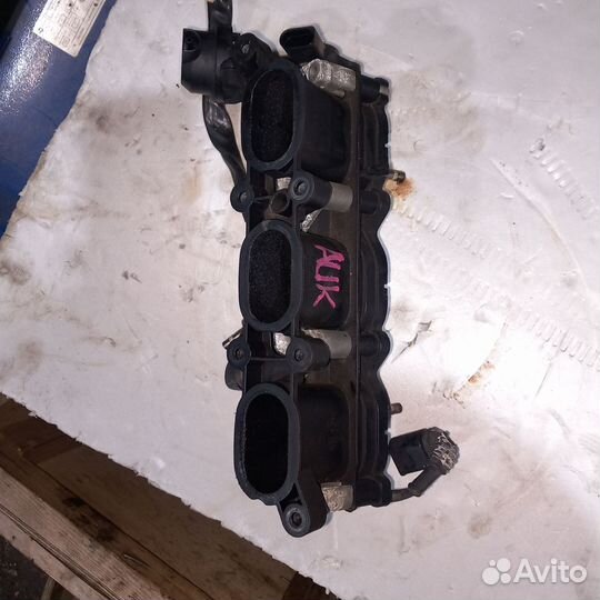 Ауди а с6 впускной коллектор правая сборе
