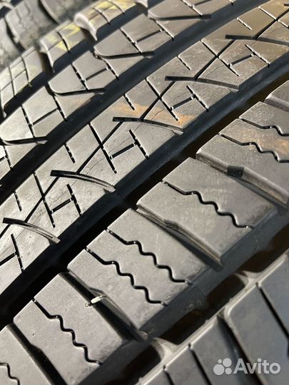 Pirelli Scorpion Zero All Season 245/45 R21