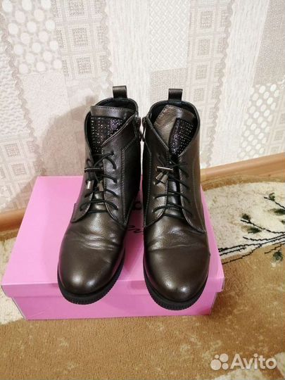 Полуботинки