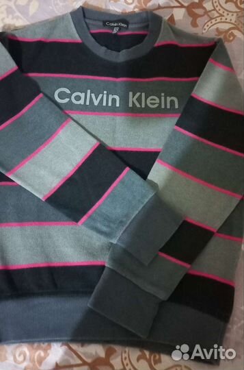 Джемпер Calvin Klein размер 152 Унисекс