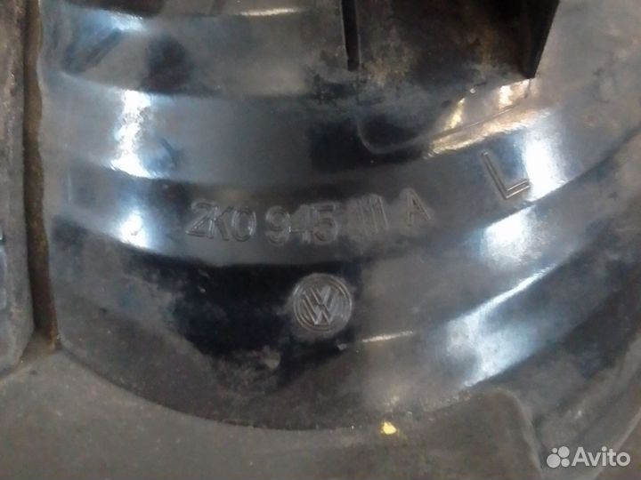 Фонарь задний левый Volkswagen Caddy 3