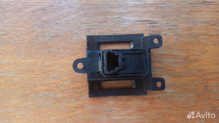 Кнопка аварийки Mazda CX5 оригинал