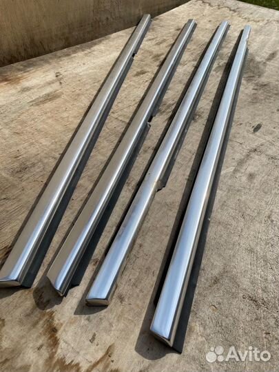 Молдинги стекла дверей VW Passat Cc