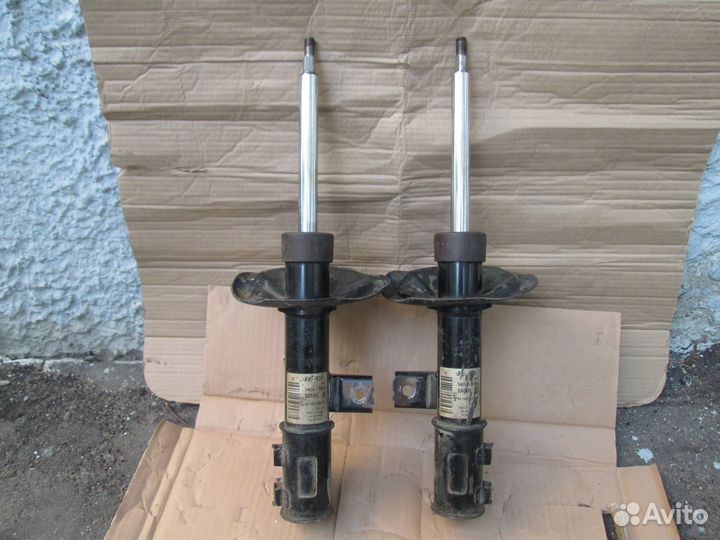 Стойки передние, задние для Kia Ceed