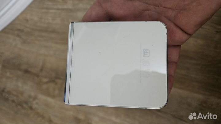 Samsung Galaxy Z Flip5, 8/512 ГБ