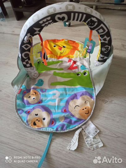 Развивающий коврик