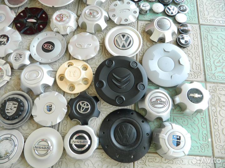 Колпачок литого диска