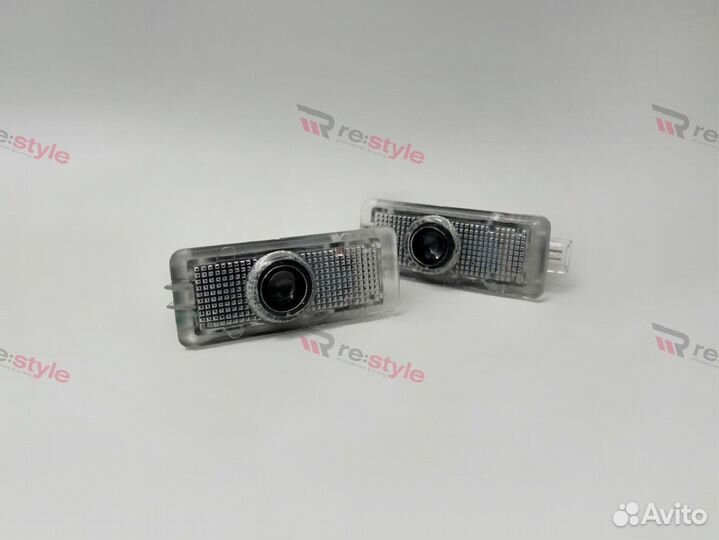 Проекция в двери Mercedes-Benz Тип 2 R2337