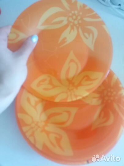 Столовый набор тарелок