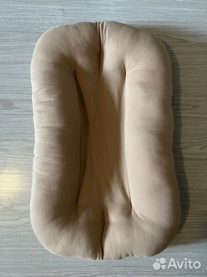 Кокон для новорожденных snuggle me organic новый