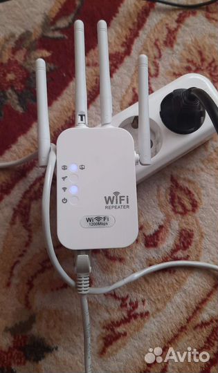 Усилитель сигнала WiFi- репитер