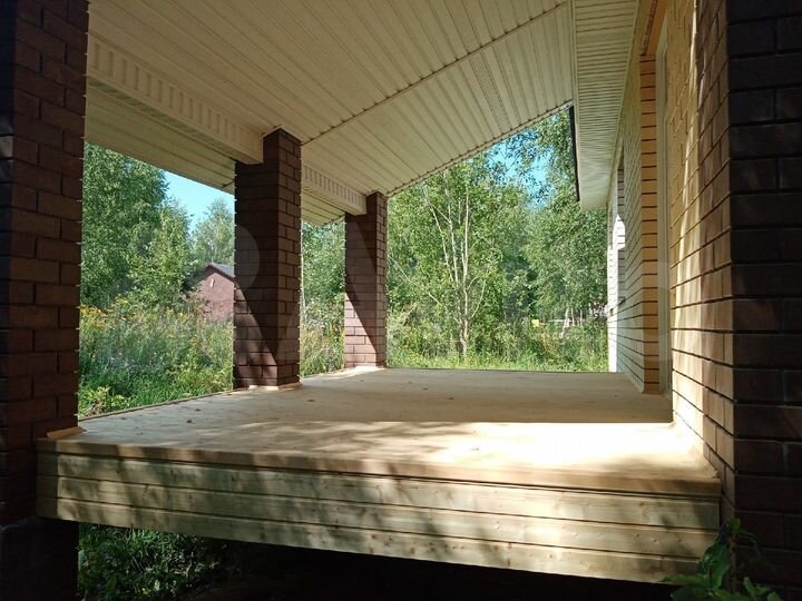 Дом 122 м² на участке 8,4 сот.