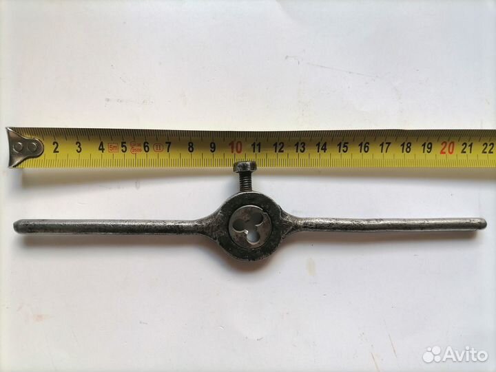 Плашкодержатель с плашкой, СССР