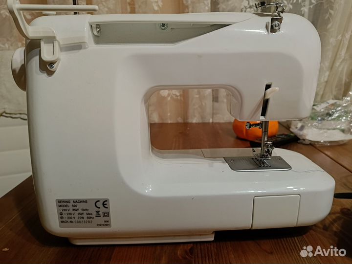 Швейная машина Astralux 590