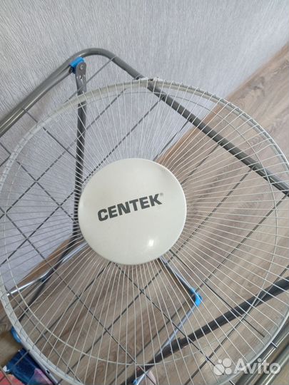 Вентилятор напольный centek