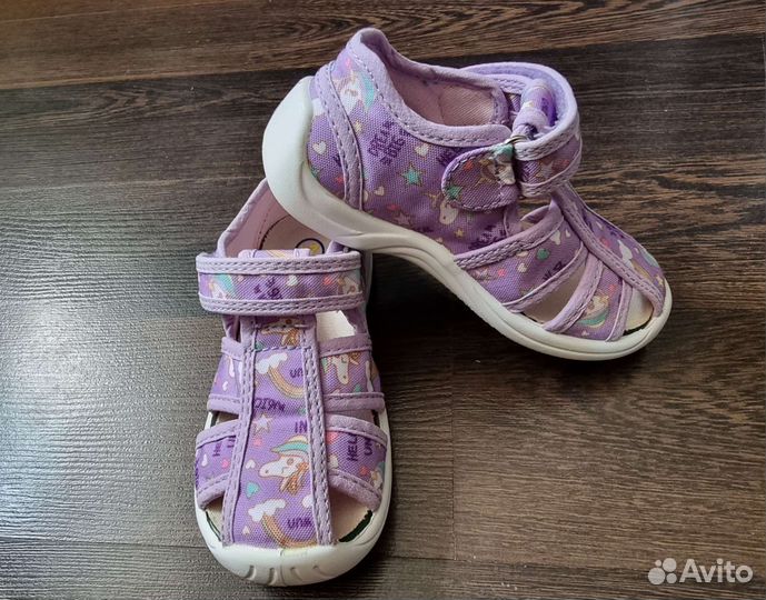 Босоножки для девочки