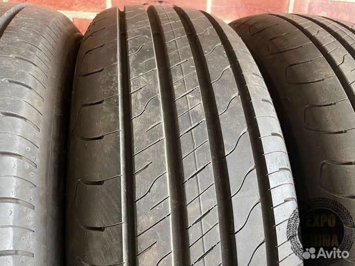 Goodyear EfficientGrip 2 SUV 215/60 R17 100H