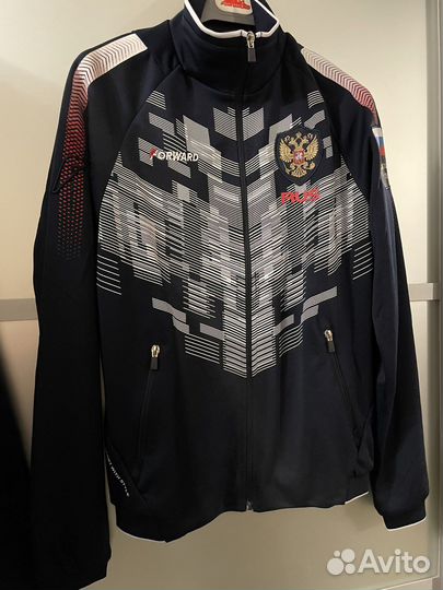 Новый спортивный костюм, Forward,оригинал