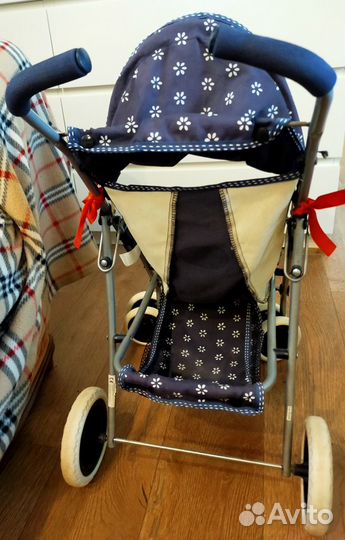 Коляска для кукол