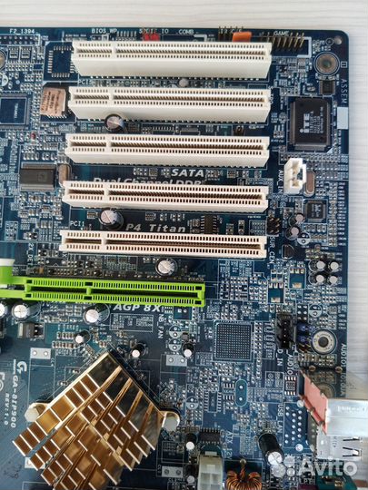 Материнская плата gigabyte GA-8IP900 (s478,4*DDR)