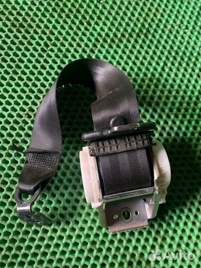 Ремень безопасности задний правый Ford Focus 3 3