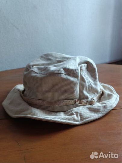 Дурацкая шляпка