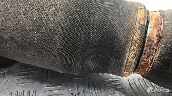 Пневмоподушка задняя правая BMW X5 E70 2009