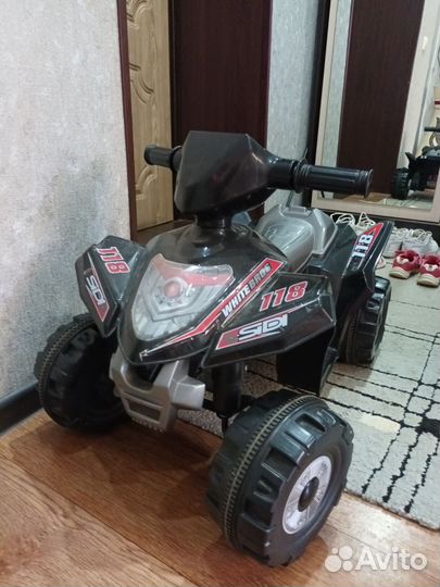 Машина на аккумуляторе