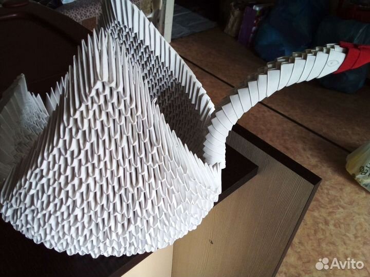 Интерьерный лебедь (оригами)