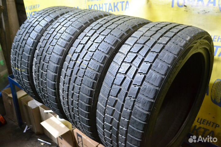 Dunlop Winter Maxx WM01 215/45 R17