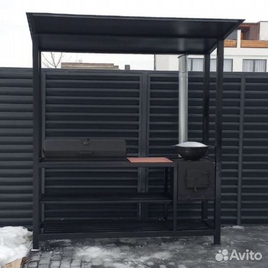 Мангал с крышей лофт